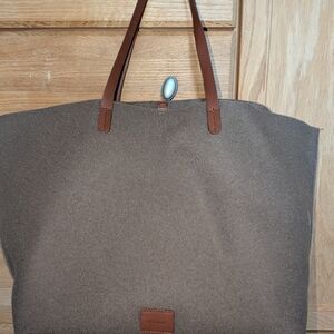 Graf Lantz Marino Wool Large Tote. Excellent Condition.